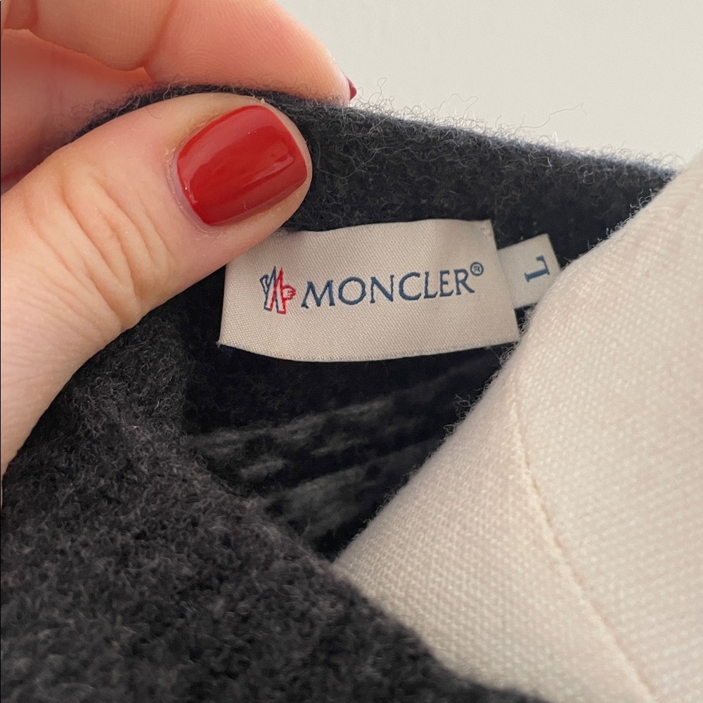 Moncler Dark Gray Patterned Sweater. Marked Large Best for Small Medium - Picture 3 of 13